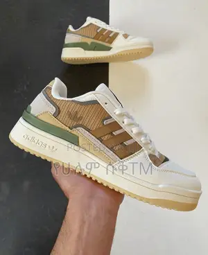 Photo - Original Adidas Forum 84 Shoes