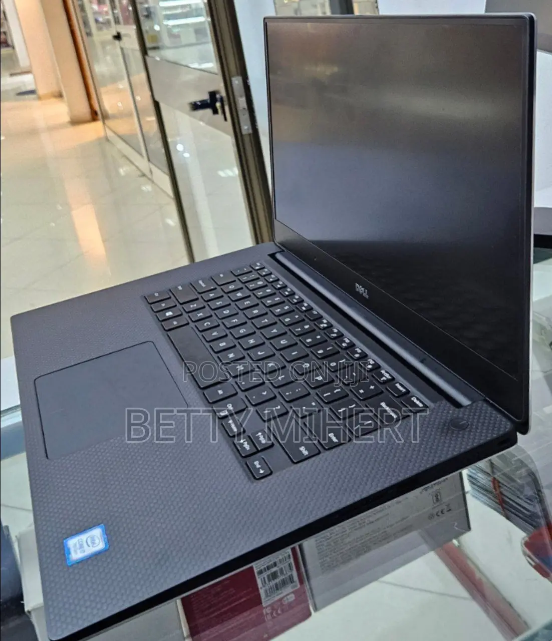 New Laptop Dell XPS 15 16GB Intel Core I5 SSD 512GB