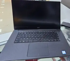 New Laptop Dell XPS 15 16GB Intel Core I5 SSD 512GB