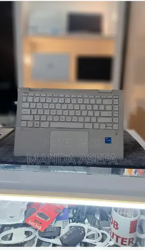 New Laptop HP Envy X360 8GB Intel Core I5 SSD 512GB