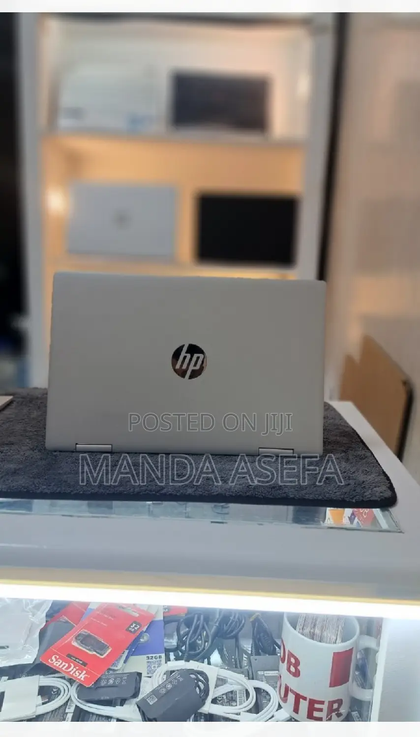 New Laptop HP Envy X360 8GB Intel Core I5 SSD 512GB