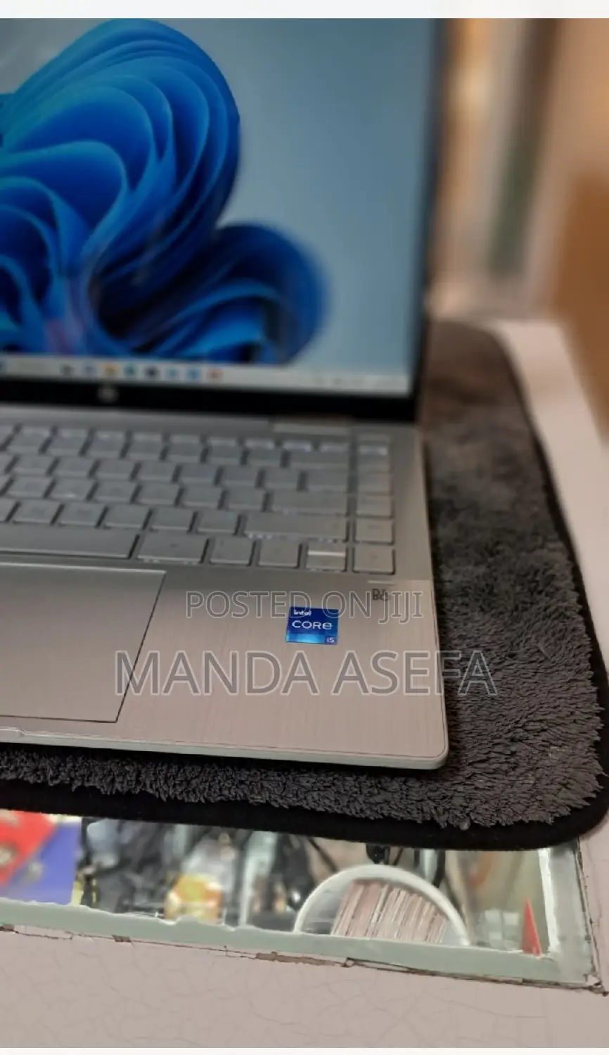 New Laptop HP Envy X360 8GB Intel Core I5 SSD 512GB