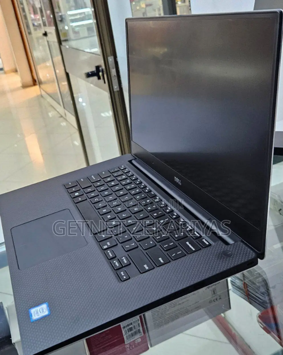 New Laptop Dell XPS 15 16GB Intel Core I7 SSD 512GB