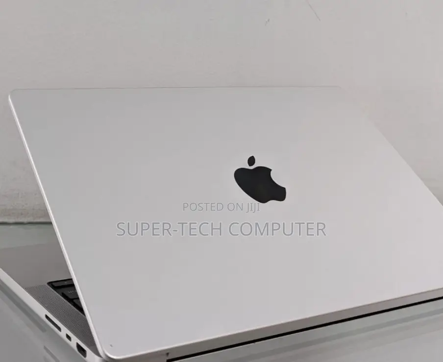 New Laptop Apple MacBook Pro 2021 M1 16GB Apple M1 Pro SSD 512GB