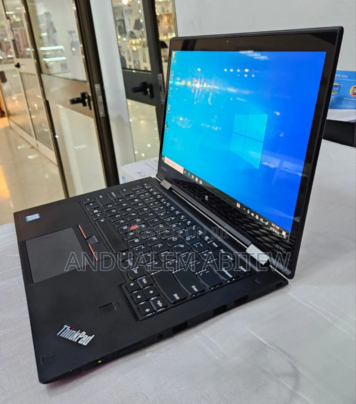 New Laptop Lenovo Thinkpad X1 Yoga 8GB Intel Core I5 SSD 256GB