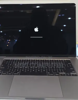 New Laptop Apple MacBook Air 2022 M2 8GB Intel SSD 512GB