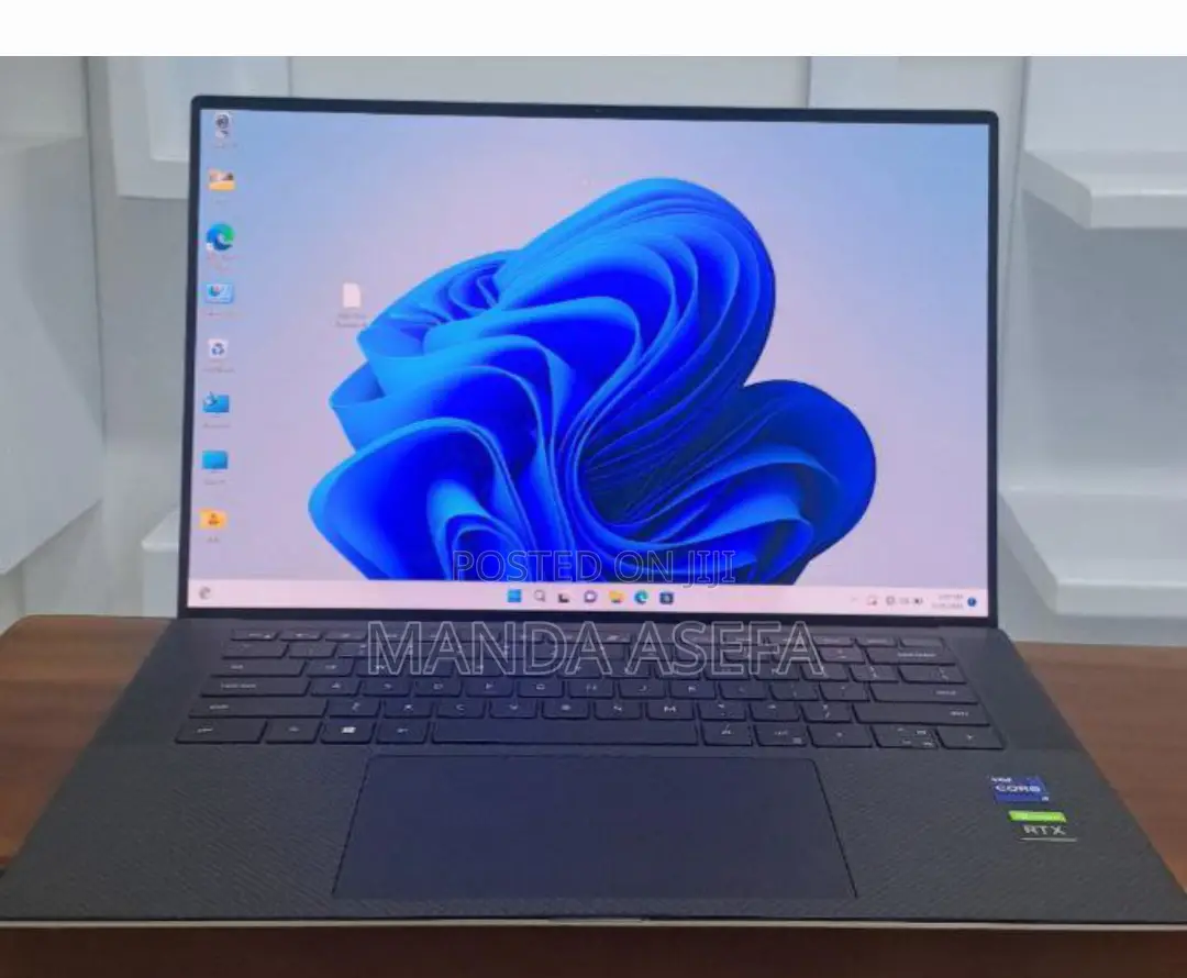 New Laptop Dell XPS 15 32GB Intel Core I9 SSD 2T