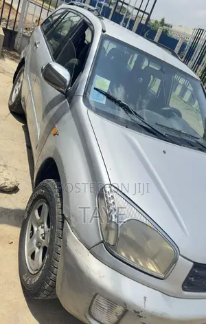 Toyota RAV4 2002 Silver