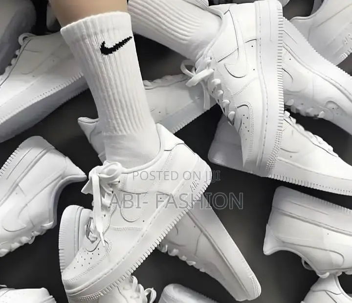 Nike Air Force 1