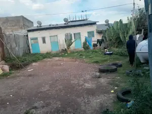 1bdrm House in Hisphalti Dar, Yeka for sale