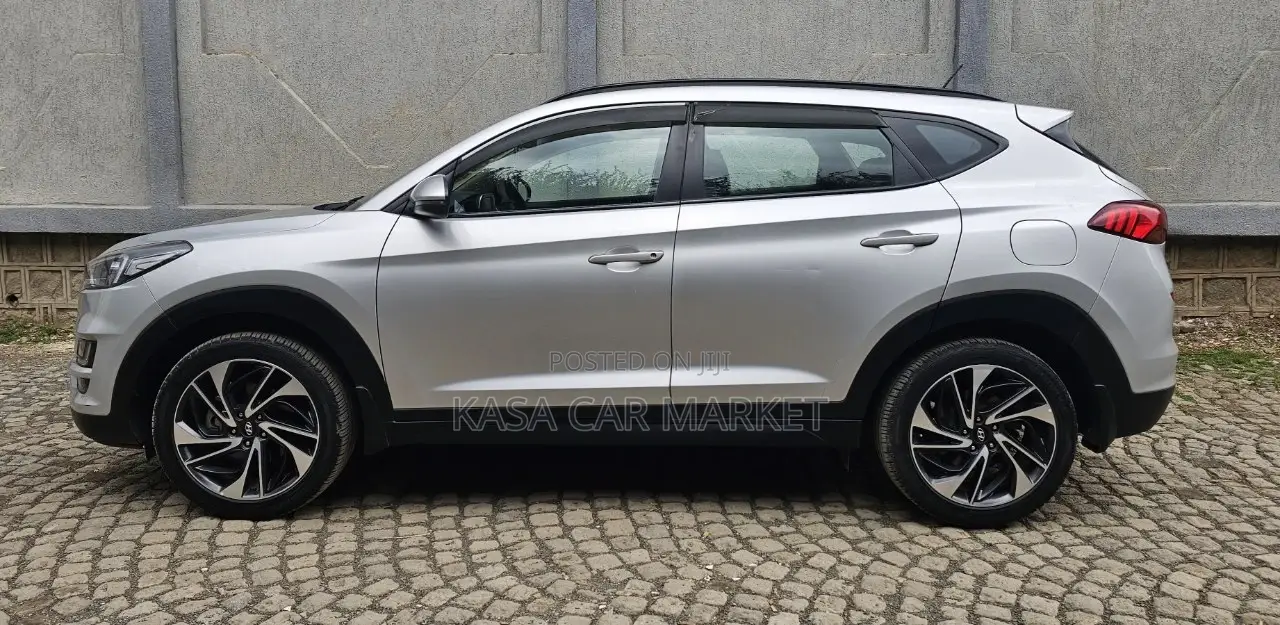 Hyundai Tucson SE FWD 2018 Silver