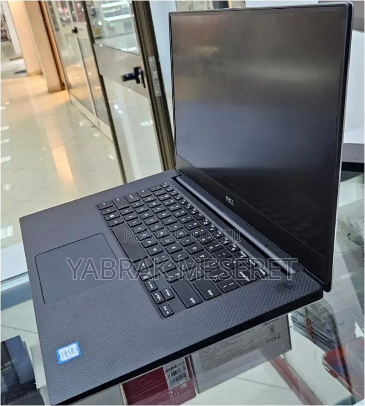 New Laptop Dell XPS 15 16GB Intel Core I7 SSD 512GB