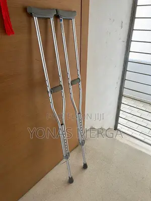 Crutches Walking Aid Rehab鬯cranch史crunch㬙ክራንች/Crutches