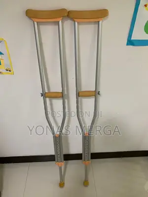 Photo - ክራንች+/Crutches-'Crunch *Cranch()Kranch#!Crutches<>ክራንች_-