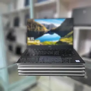 Photo - New Laptop Dell XPS 15 16GB Intel Core i7 SSD 512GB