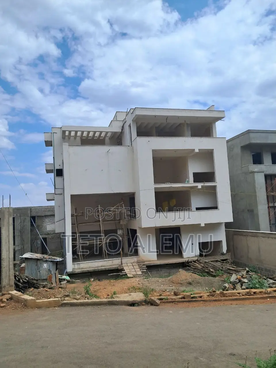 7bdrm House In የሚሸጥ ቤት Cmc, Yeka For Sale