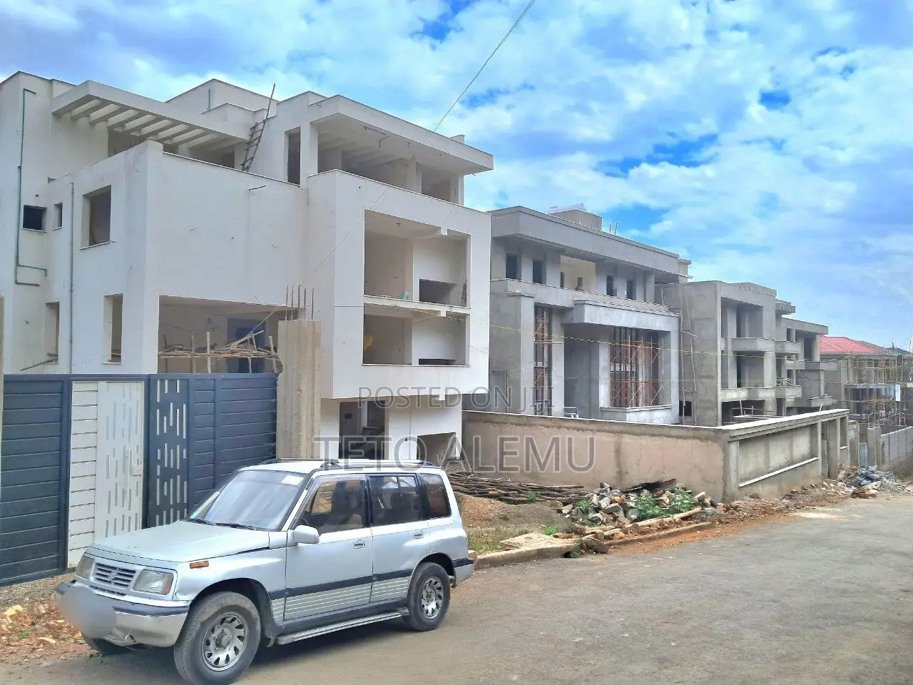 7bdrm House In የሚሸጥ ቤት Cmc, Yeka For Sale