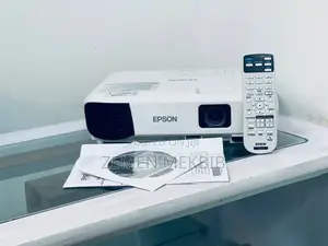 Photo - Epson E10 Projector
