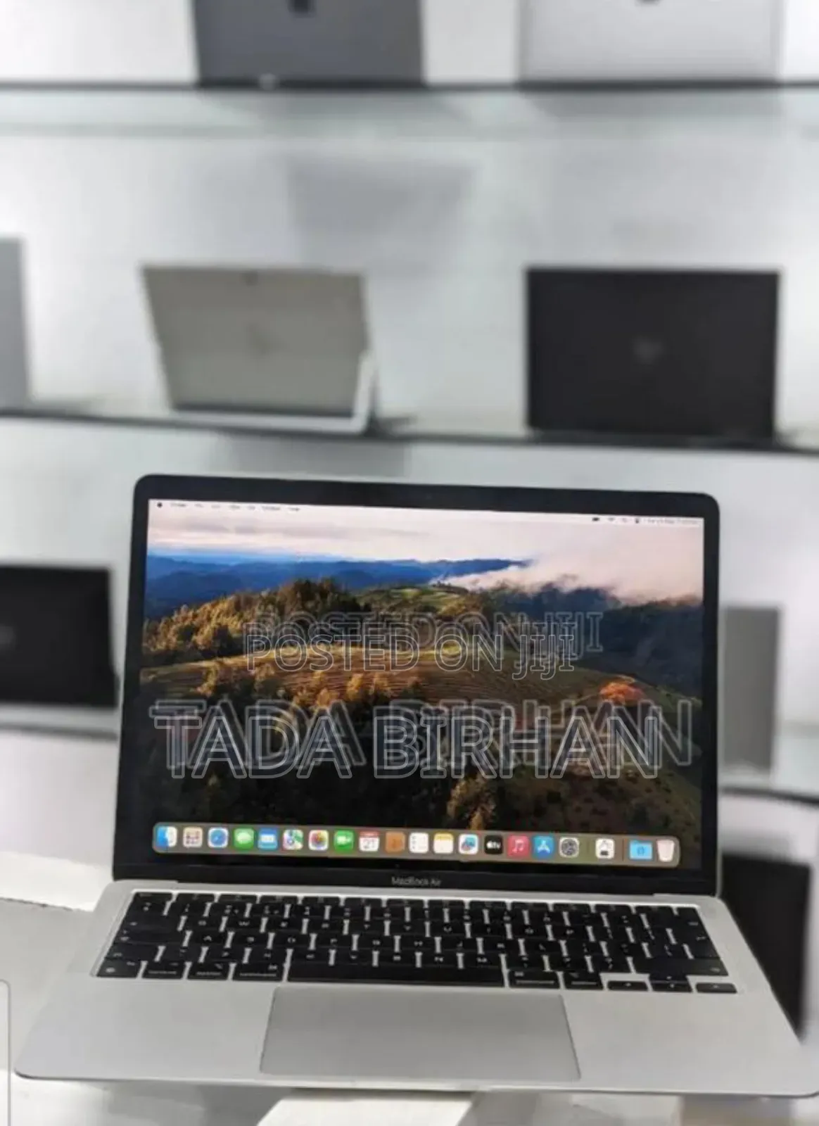 New Laptop Apple MacBook Air 2020 M1 12GB Apple M1 SSD 512GB