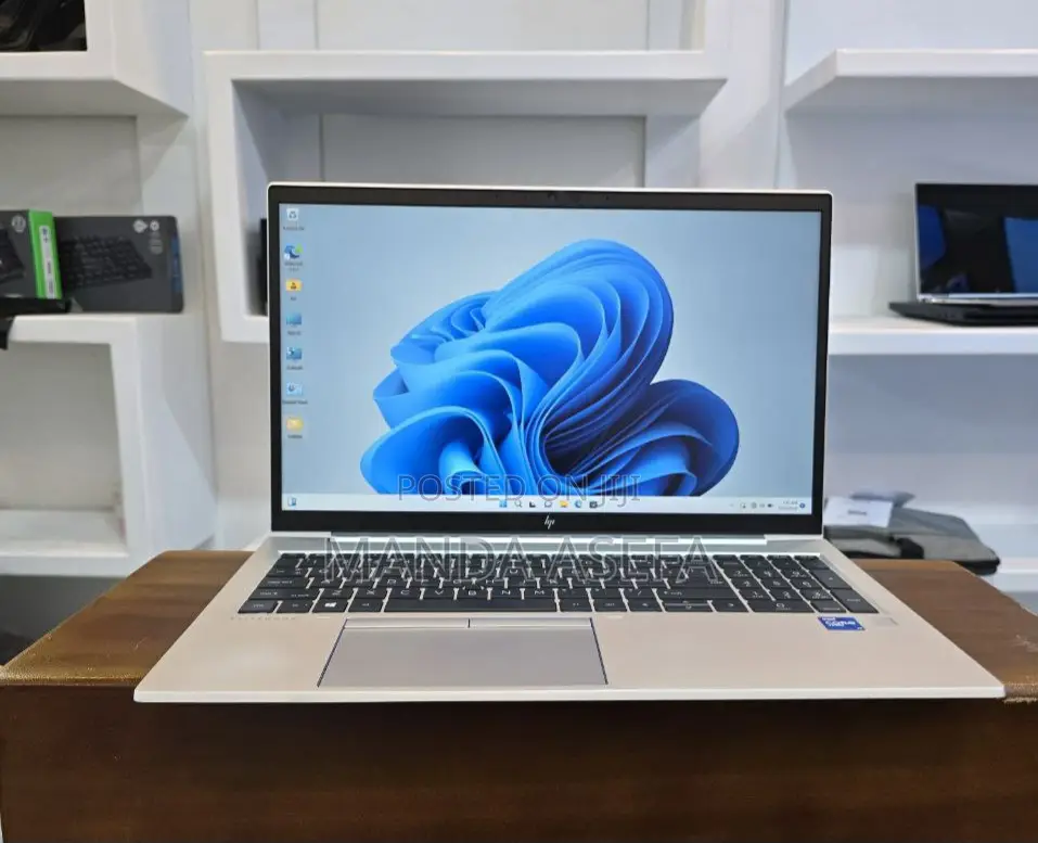 New Laptop HP EliteBook 850 G8 16GB Intel Core I7 SSD 512GB