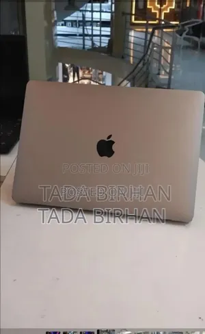 New Laptop Apple MacBook Air 2020 M1 8GB Intel Core i3 SSD 256GB