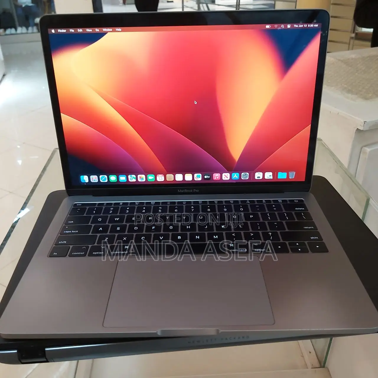 New Laptop Apple MacBook Pro 2017 16GB Intel Core I7 SSD 512GB