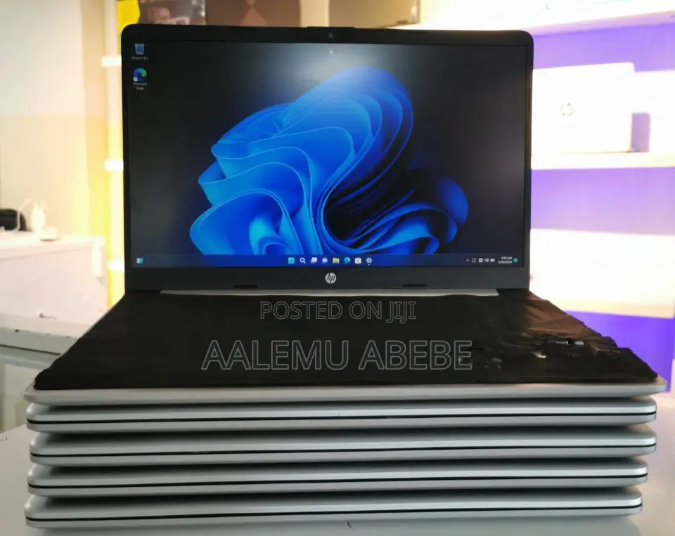 New Laptop HP Stream Notebook 8GB AMD Ryzen 5 SSD 512GB