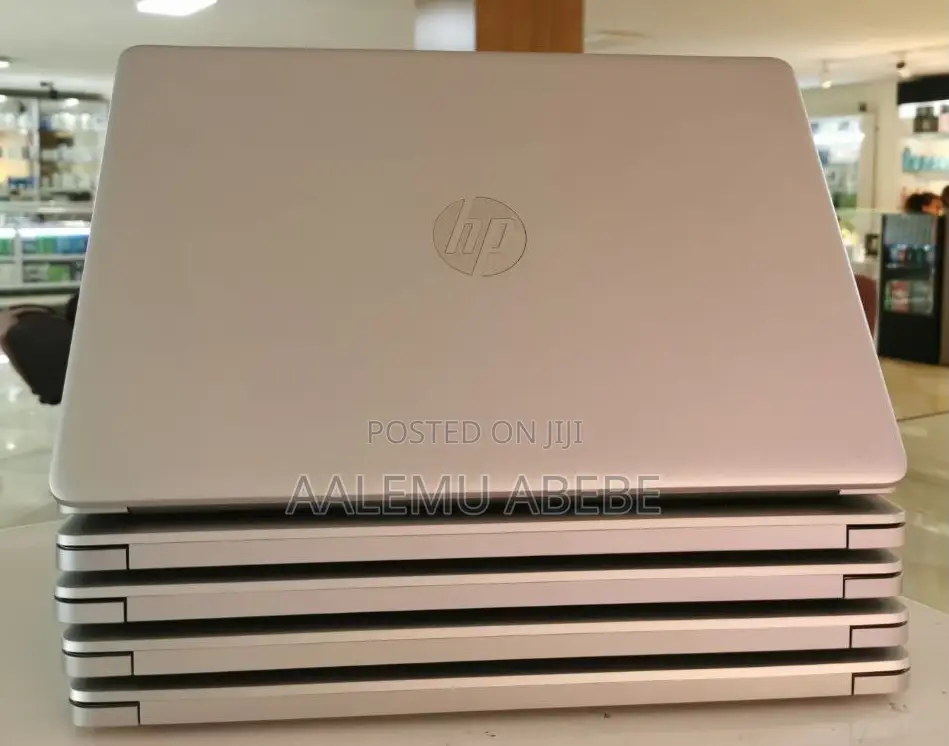 New Laptop HP Stream Notebook 8GB AMD Ryzen 5 SSD 512GB