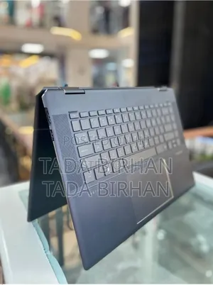 Photo - New Laptop HP Spectre 12 16GB Intel Core i7 SSD 512GB