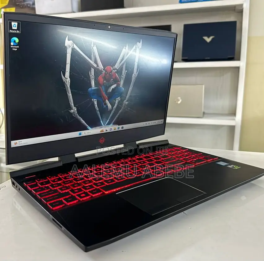 New Laptop HP Omen X 8GB Intel Core I5 HDD+SSD 1T