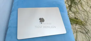 New Laptop Apple MacBook Air 2024 M3 13-Inch 8GB Apple M3 SSD 256GB