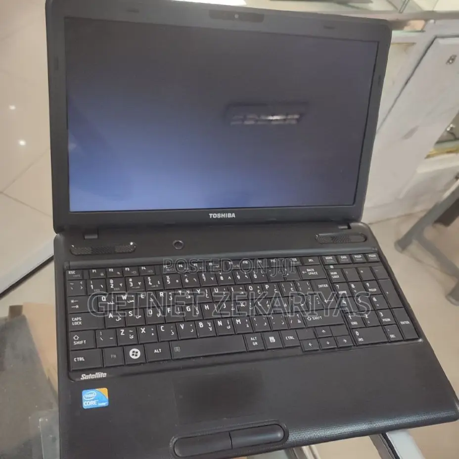 New Laptop Toshiba Satellite C665 4GB Intel Core I3 HDD 500GB