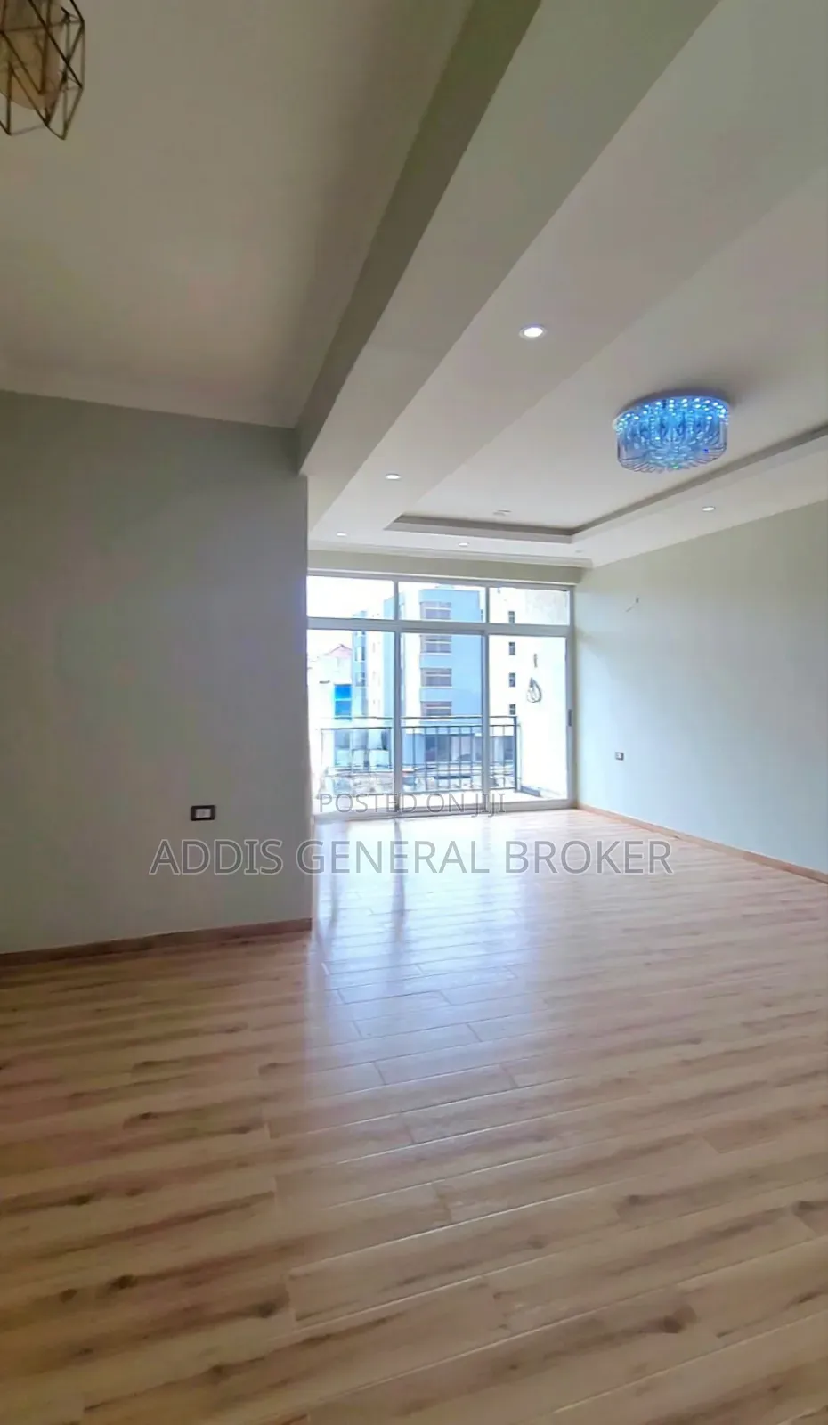 3bdrm Apartment in ሀይሌ ጋርመንት, Nifas Silk-Lafto for sale