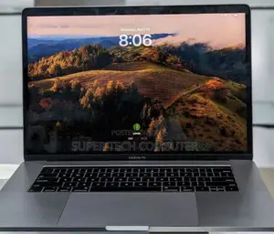 Photo - New Laptop Apple MacBook Pro 2018 32GB Intel Core i9 SSD 1T