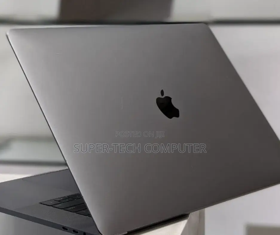 New Laptop Apple MacBook Pro 2018 32GB Intel Core i9 SSD 1T