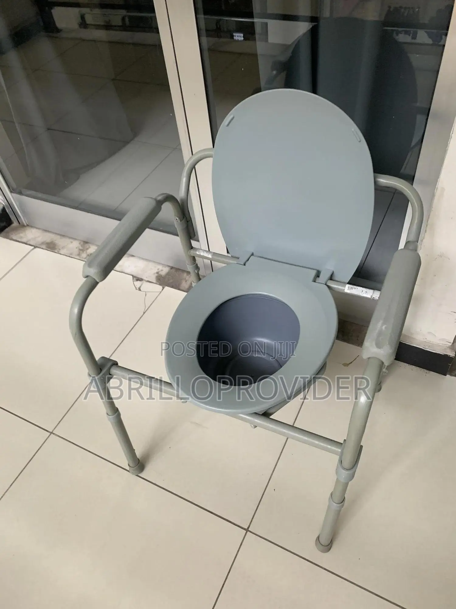 Shower Chair|Eldery Chair|Toilet Chair|Commode Chair|Second