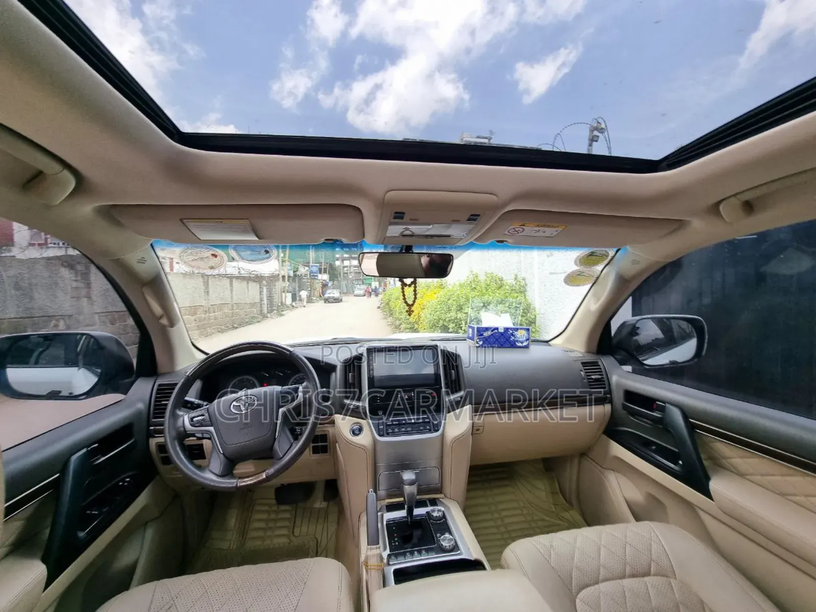 Toyota Land Cruiser 4.5 V8 GXR 2020 White