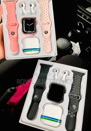 Photo - ስማርት ሰዓት ++ Bluetooth Earphone ++ 2 Silicone Strap