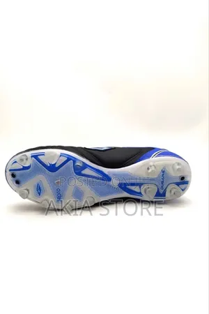 Dugana Football Shoes