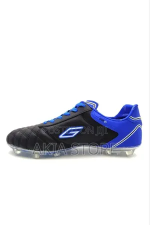 Dugana Football Shoes