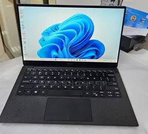 New Laptop Dell XPS 13 288 16GB Intel Core I7 SSD 512GB
