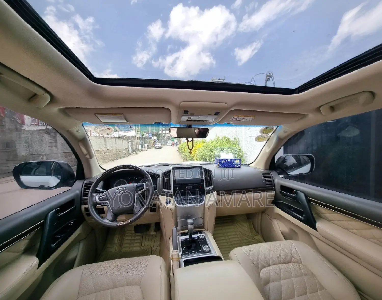 Toyota Land Cruiser 2020 White