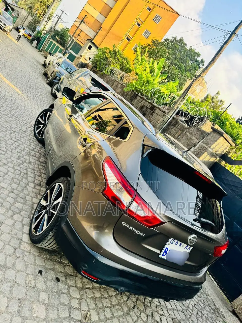 Nissan Qashqai 2017 Brown