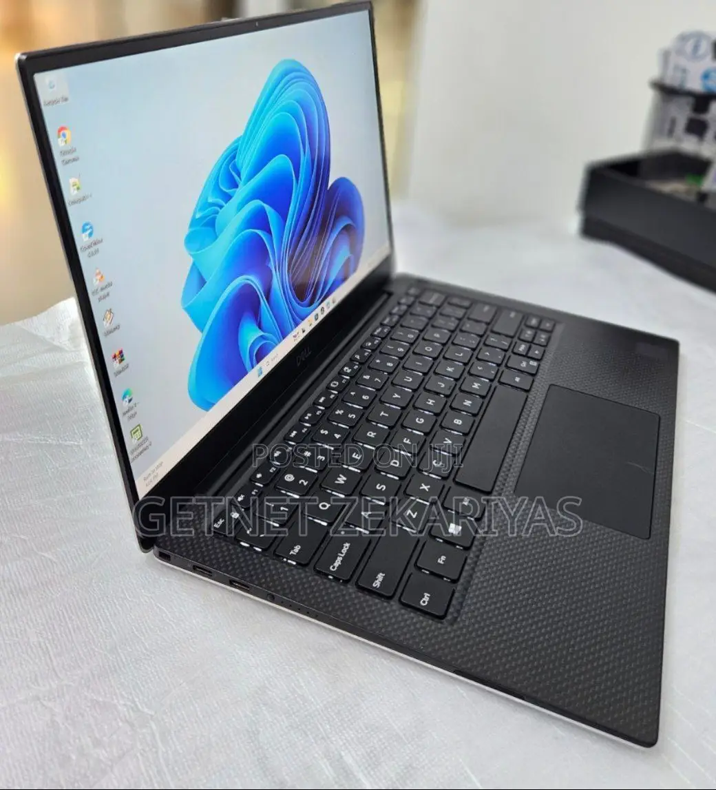 New Laptop Dell XPS 13 16GB Intel Core I7 SSD 512GB