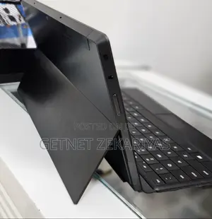 New Laptop Microsoft Surface 2GB Intel Pentium SSD 32GB