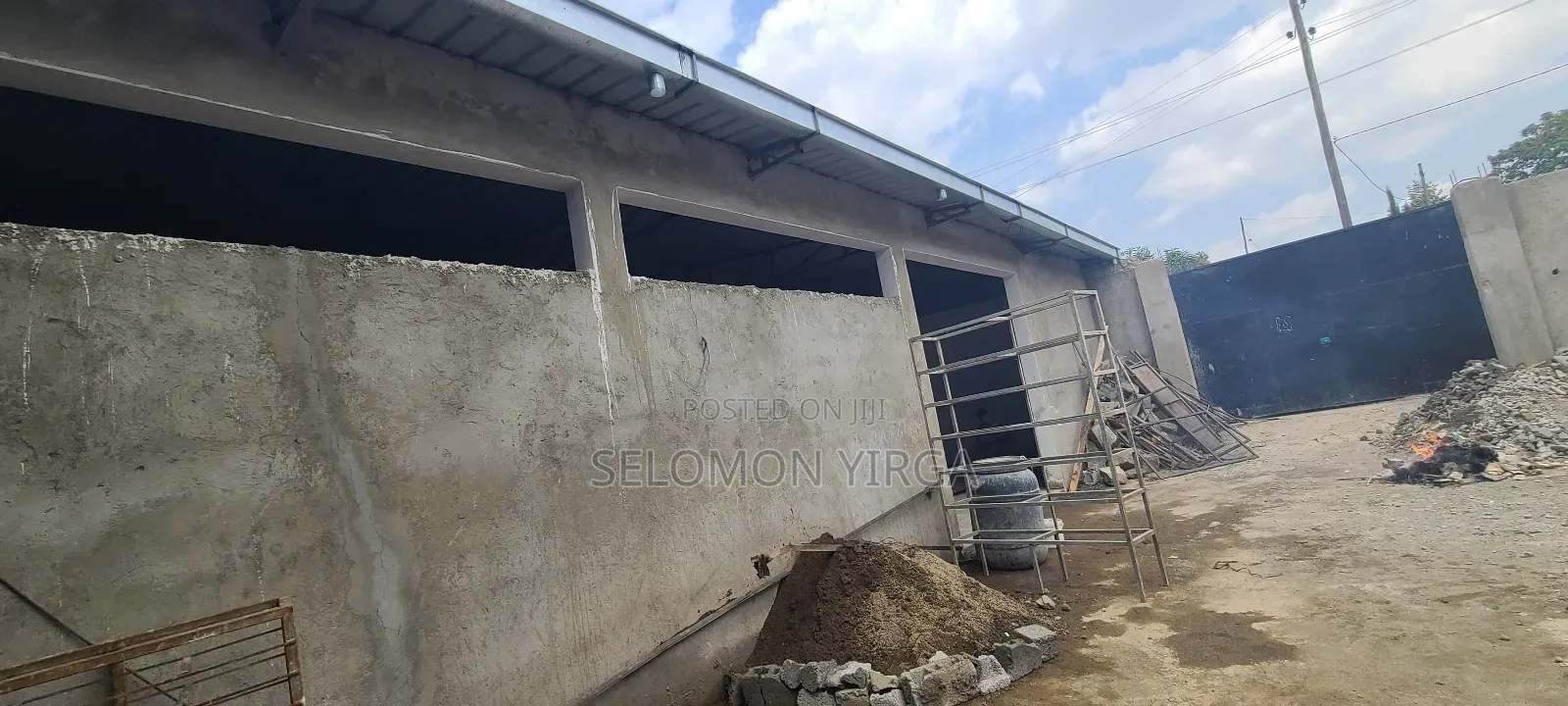 የሚከራይ መጋዘን አለ ጎ Is a Warehouse for Rent in Goro Area