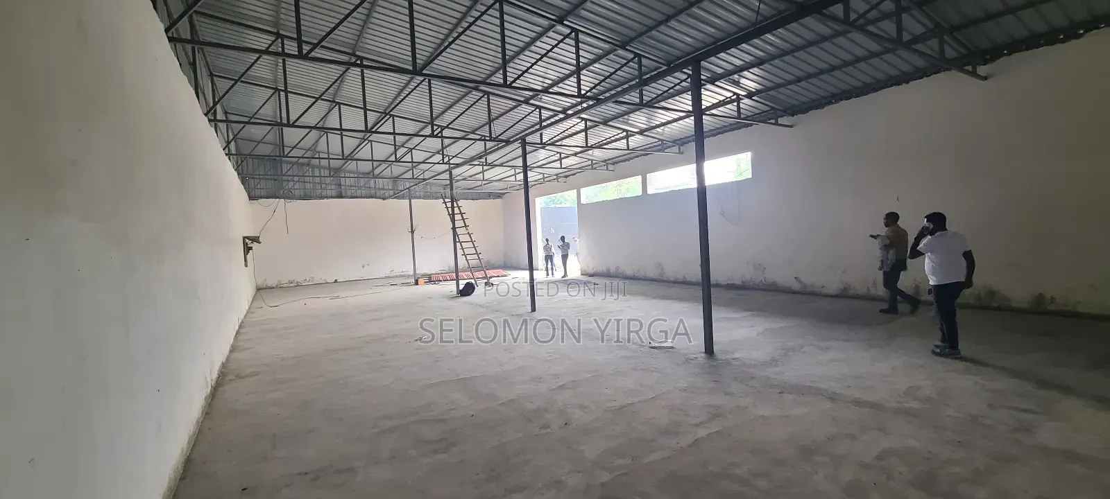 የሚከራይ መጋዘን አለ ጎ Is a Warehouse for Rent in Goro Area