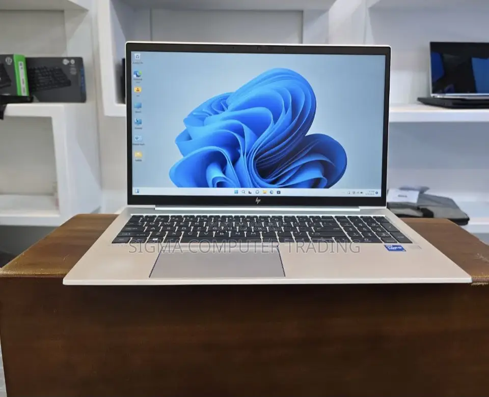 New Laptop HP EliteBook 850 G8 16GB Intel Core I7 SSD 512GB