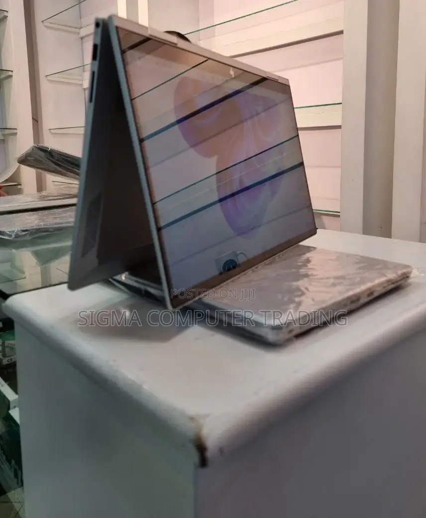 New Laptop HP Envy X360 16GB Intel Core I7 SSD 512GB