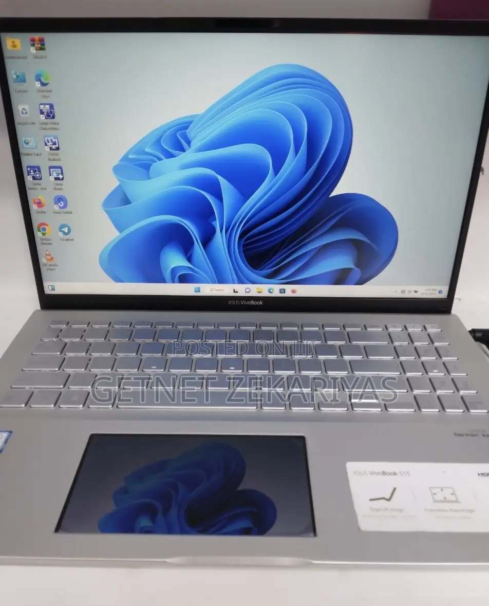 New Laptop Asus VivoBook 15 X505BA 12GB Intel Core I7 SSD 512GB